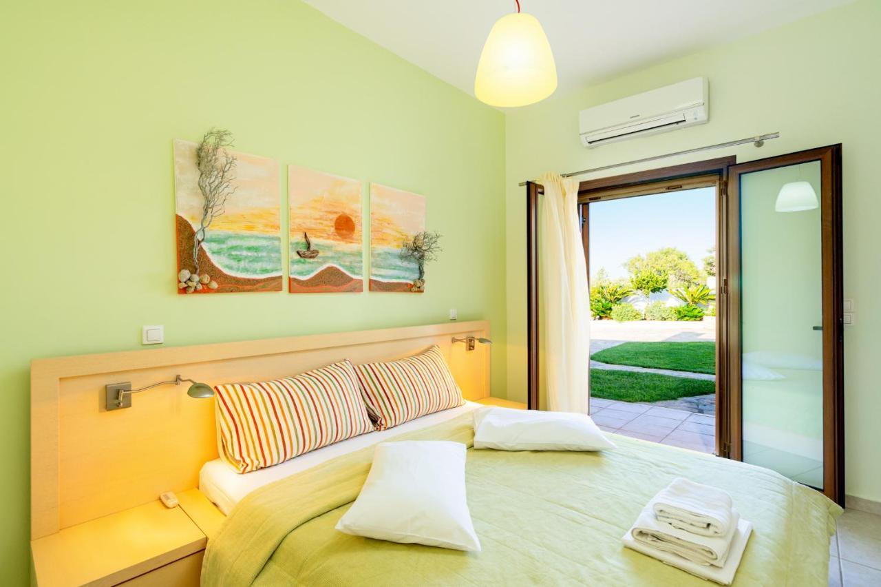Georgia'S Apartments Kouremenos Beach Anevato Buitenkant foto